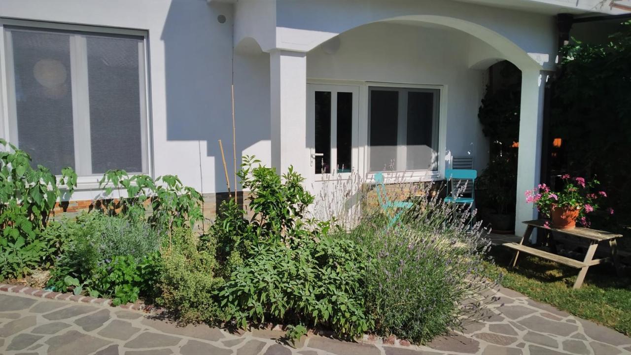 Postaja 33 Apartment Zgornje Skofije ภายนอก รูปภาพ